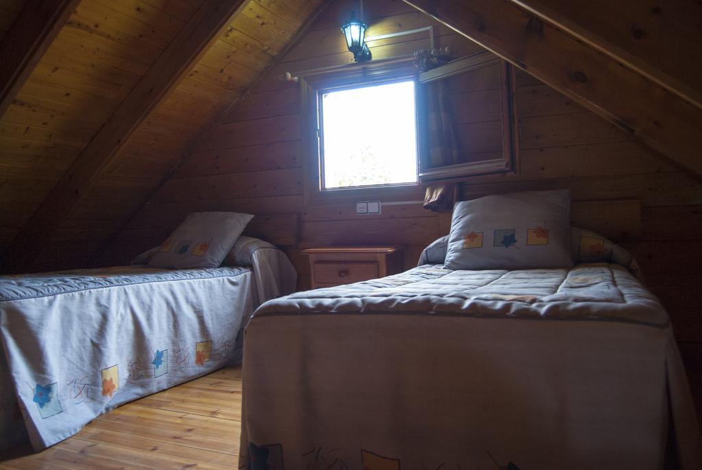 Cabana De Madera La Encina Burunchel Buitenkant foto