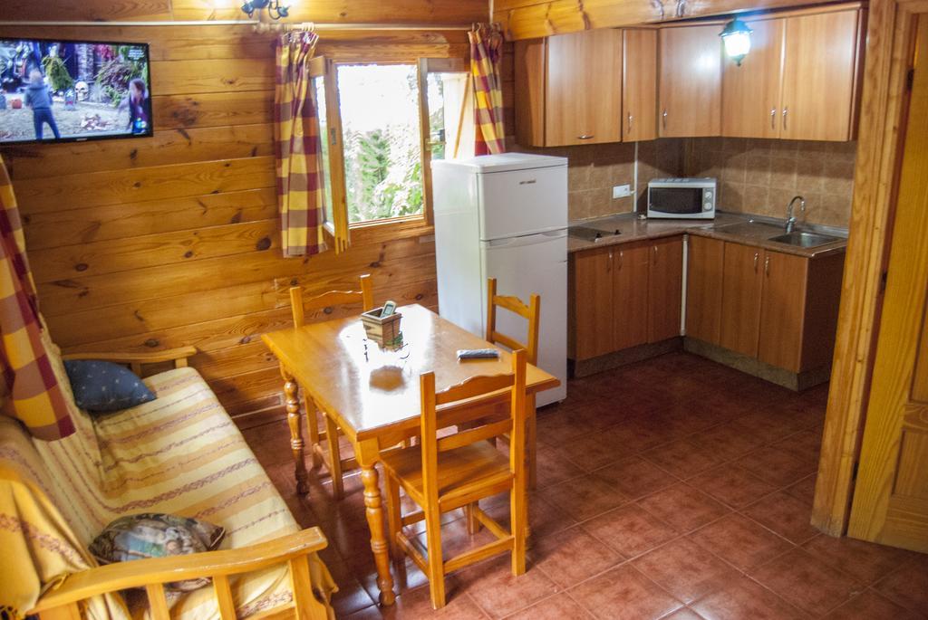 Cabana De Madera La Encina Burunchel Buitenkant foto